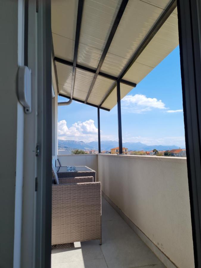 Holiday Apartment Marijana Kastela Exterior photo